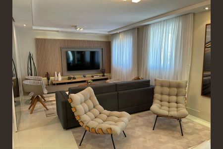 Apartamento à venda com 3 quartos, 143m² em Indianópolis, São Paulo