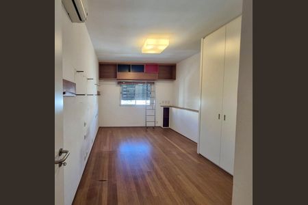 Apartamento à venda com 252m², 4 quartos e 4 vagas