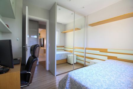 Apartamento à venda com 142m², 3 quartos e 2 vagasSuíte 2