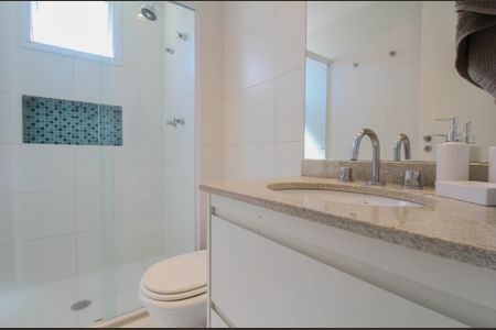 Apartamento à venda com 142m², 3 quartos e 2 vagasBanheiro 3