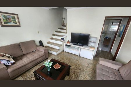 Casa à venda com 3 quartos, 150m² em Vila Pereira Barreto, São Paulo