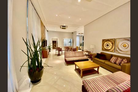 Apartamento à venda com 2 quartos, 162m² em Moema, São Paulo