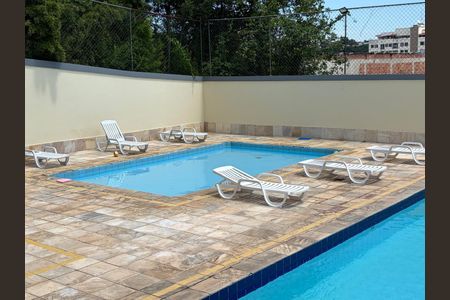 Apartamento à venda com 93m², 3 quartos e 1 vaga Apartamento à venda com 93m², 3 quartos e 1 vagaÁrea comum - Piscina