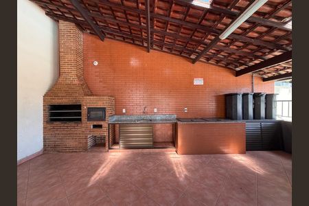 Apartamento à venda com 93m², 3 quartos e 1 vaga Apartamento à venda com 93m², 3 quartos e 1 vagaÁrea comum - Churrasqueira