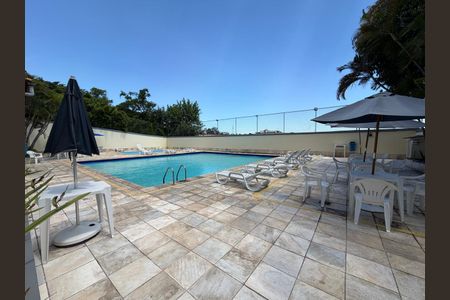 Apartamento à venda com 93m², 3 quartos e 1 vaga Apartamento à venda com 93m², 3 quartos e 1 vagaÁrea comum - Piscina