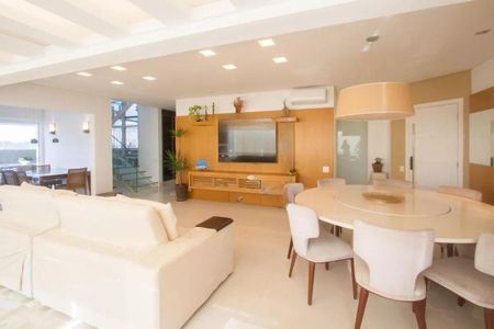 Apartamento à venda com 3 quartos, 230m² em Chácara Santo Antônio (Zona Sul), São Paulo