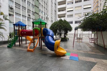 Apartamento à venda com 185m², 3 quartos e 1 vaga