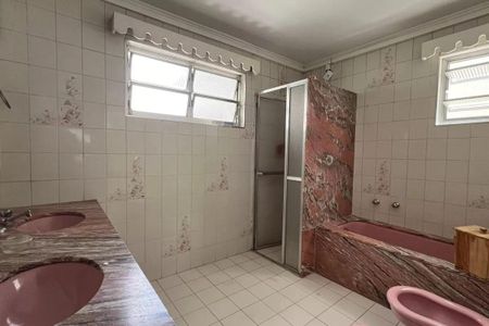 Apartamento à venda com 185m², 3 quartos e 1 vaga