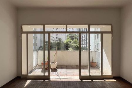 Apartamento à venda com 185m², 3 quartos e 1 vaga