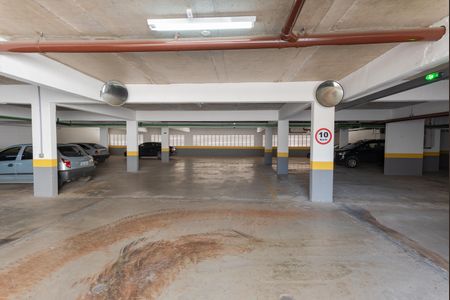 Apartamento para alugar com 72m², 3 quartos e 2 vagasGaragens