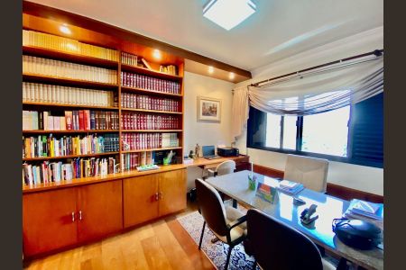 Apartamento à venda com 4 quartos, 289m² em Vila Andrade, São Paulo