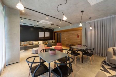 Apartamento à venda com 2 quartos, 64m² em Pinheiros, São Paulo