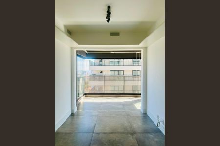 Apartamento à venda com 2 quartos, 64m² em Pinheiros, São Paulo