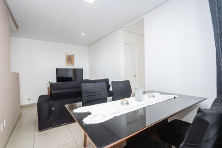 Apartamento para alugar com 50m², 2 quartos e 1 vaga Apartamento para alugar com 50m², 2 quartos e 1 vagaSala