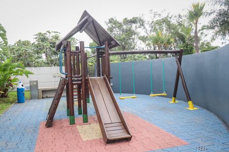 Apartamento para alugar com 50m², 2 quartos e 1 vaga Apartamento para alugar com 50m², 2 quartos e 1 vagaÁrea comum - Playground