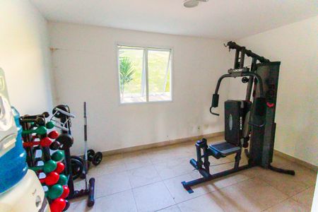 Apartamento à venda com 47m², 2 quartos e 1 vaga Apartamento à venda com 47m², 2 quartos e 1 vagaAcademia