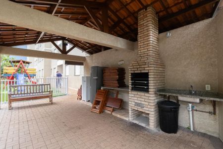 Apartamento para alugar com 50m², 2 quartos e sem vaga Apartamento para alugar com 50m², 2 quartos e sem vagaÁrea Comum - Churrasqueira