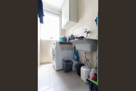 Apartamento para alugar com 50m², 2 quartos e sem vaga Apartamento para alugar com 50m², 2 quartos e sem vagaCozinha e Área de Serviço