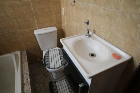 Apartamento à venda com 80m², 2 quartos e sem vagaBanheiro