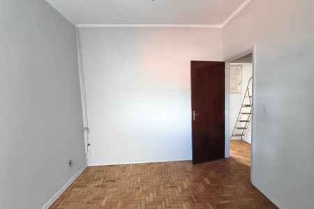 Casa para alugar com 220m², 2 quartos e 2 vagasQuarto 1