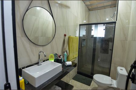 Casa à venda com 408m², 11 quartos e 3 vagas Casa à venda com 408m², 11 quartos e 3 vagasBanheiro 2