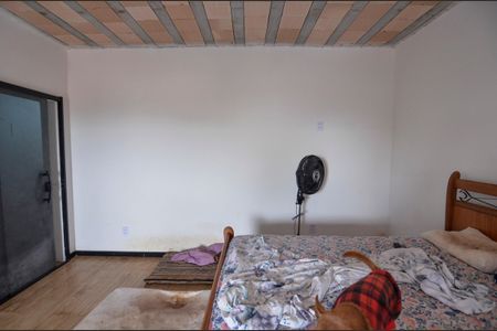 Casa à venda com 408m², 11 quartos e 3 vagas Casa à venda com 408m², 11 quartos e 3 vagasQuarto 7