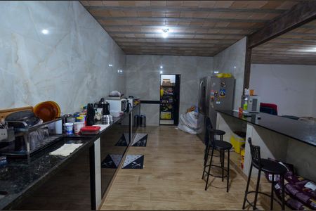 Casa à venda com 408m², 11 quartos e 3 vagas Casa à venda com 408m², 11 quartos e 3 vagasCozinha 4