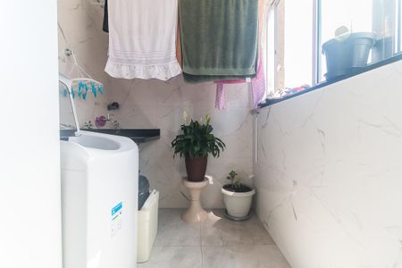 Apartamento para alugar com 66m², 2 quartos e 1 vagaÁrea de Serviço