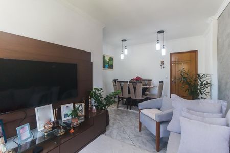 Apartamento para alugar com 66m², 2 quartos e 1 vagaSala