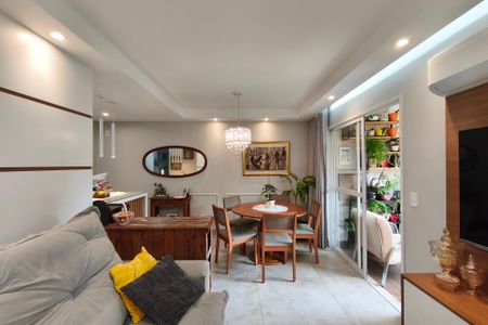 Apartamento à venda com 73m², 2 quartos e 2 vagas Apartamento à venda com 73m², 2 quartos e 2 vagasSala