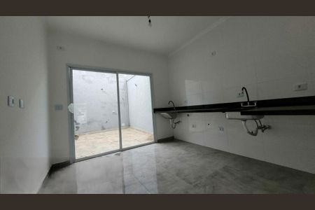 Casa à venda com 3 quartos, 118m² em Cupecê, São Paulo