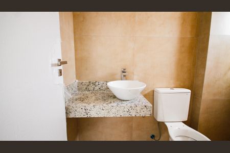Apartamento para alugar com 85m², 2 quartos e 2 vagas Apartamento para alugar com 85m², 2 quartos e 2 vagasBanheiro da Suíte 1