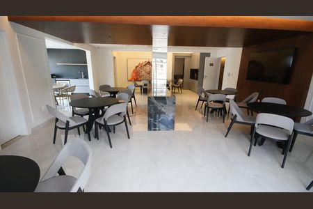 Apartamento para alugar com 85m², 2 quartos e 2 vagas Apartamento para alugar com 85m², 2 quartos e 2 vagasÁrea comum - Salão de festas