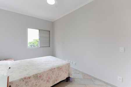 Apartamento para alugar com 195m², 3 quartos e 2 vagasQuarto 2