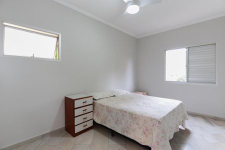 Apartamento para alugar com 195m², 3 quartos e 2 vagasQuarto 2