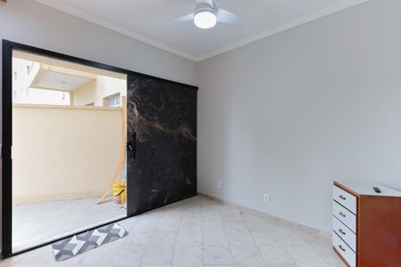 Apartamento para alugar com 195m², 3 quartos e 2 vagasSuíte