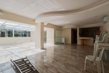 Apartamento para alugar com 195m², 3 quartos e 2 vagasÁrea comum - Salão de festas