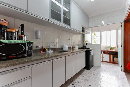 Apartamento para alugar com 195m², 3 quartos e 2 vagasCozinha