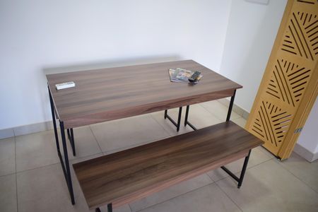 Sala de kitnet/studio para alugar com 1 quarto, 43m² em Jardim Sumare, Ribeirão Preto