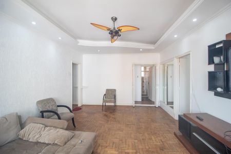 Apartamento para alugar com 148m², 4 quartos e 1 vagaSala