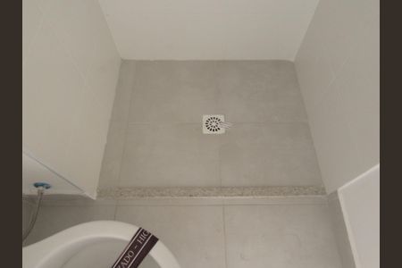 Apartamento à venda com 50m², 2 quartos e 1 vagaBanheiro 2