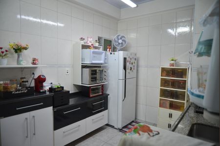 Casa à venda com 290m², 3 quartos e 3 vagasCozinha