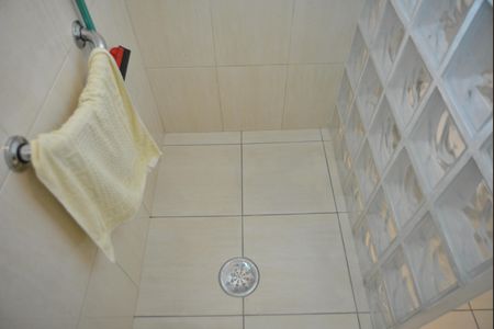 Casa à venda com 290m², 3 quartos e 3 vagasBanheiro da Suíte 2