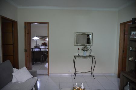 Casa à venda com 290m², 3 quartos e 3 vagasSala