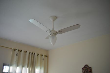 Casa à venda com 290m², 3 quartos e 3 vagasSala 2