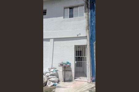 Casa para alugar com 100m², 2 quartos e sem vaga13/01/26 - Placa : LCXE-260