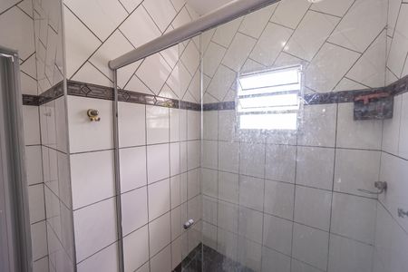 Casa para alugar com 100m², 2 quartos e sem vagaBanheiro do Quarto 2