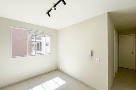 Sala de apartamento à venda com 2 quartos, 35m² em Parque Industrial Tomas Edson, São Paulo