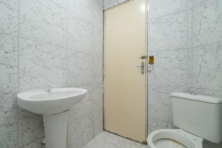 Apartamento para alugar com 68m², 2 quartos e sem vaga Apartamento para alugar com 68m², 2 quartos e sem vagaBanheiro