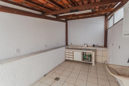 Apartamento à venda com 176m², 3 quartos e 1 vagaÁrea de Serviço